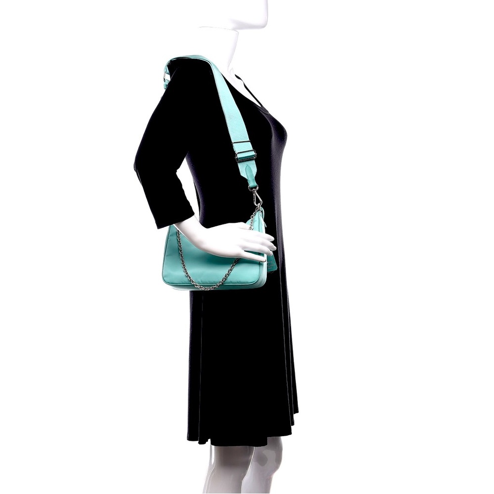 Rare & Authentic Prada Re-Edition 2005 Nylon Bag in Jade Green Like Tiffany Blue - Picture 14 of 16